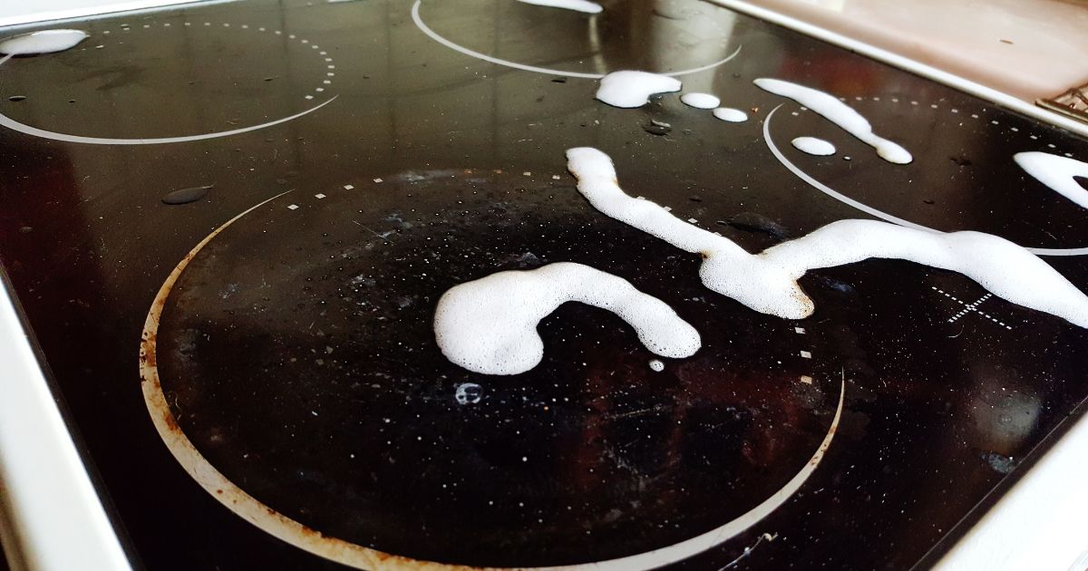 jak-vycistit-indukcni-desku